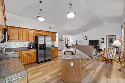 477 Catawba Drive, Wadsworth, OH 44281 - Photo 11