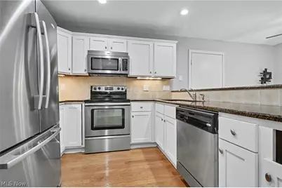 1166 Inverness Lane #100, Stow, OH 44224 - Photo 13