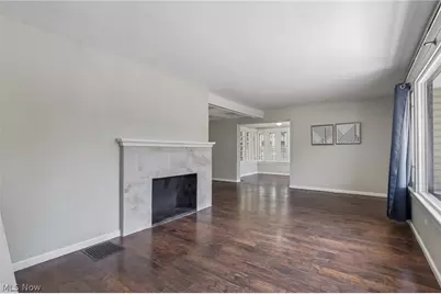 875 Hereford Drive, Akron, OH 44303 - Photo 7