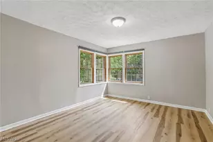 875 Hereford Dr, Akron, OH 44303 - Photo 29