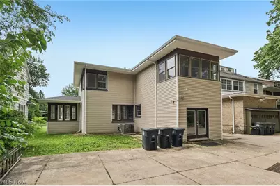 875 Hereford Drive, Akron, OH 44303 - Photo 37