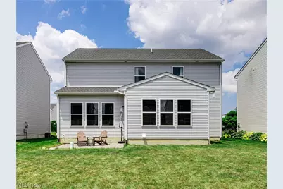 37379 Hunter Lake Drive, North Ridgeville, OH 44039 - Photo 3