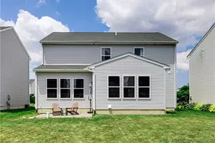 37379 Hunter Lake Dr, North Ridgeville, OH 44039 - Photo 3