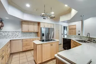 4171 Glenmoor Rd NW, Canton, OH 44718 - Photo 17