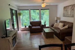 654 Meredith Ln, Cuyahoga Falls, OH 44223 - Photo 9