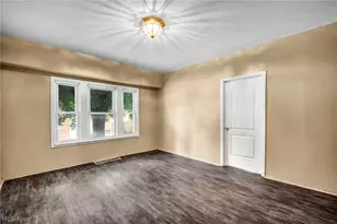 8802 Denison Ave, Loveland, OH 44102 - Photo 37