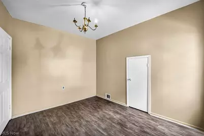 8802 Denison Avenue, Loveland, OH 44102 - Photo 15