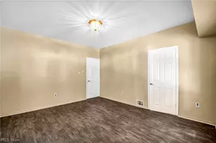 8802 Denison Ave, Loveland, OH 44102 - Photo 35
