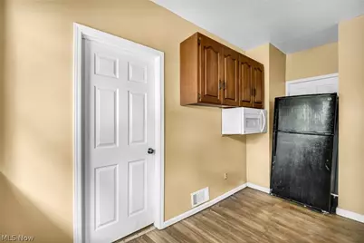 8802 Denison Avenue, Loveland, OH 44102 - Photo 25