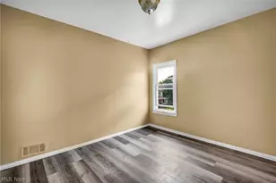 8802 Denison Ave, Loveland, OH 44102 - Photo 29
