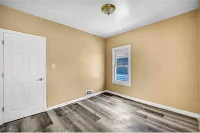 8802 Denison Avenue, Loveland, OH 44102 - Photo 31