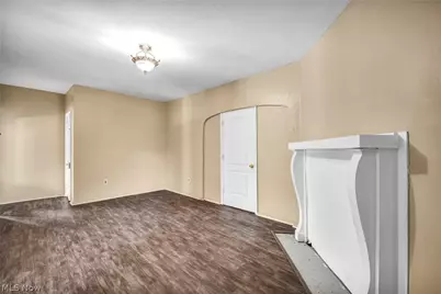 8802 Denison Avenue, Loveland, OH 44102 - Photo 5