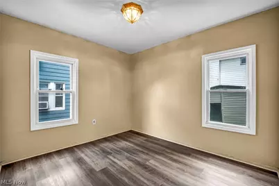 8802 Denison Avenue, Loveland, OH 44102 - Photo 41
