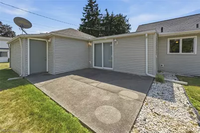 214 Grandview Avenue NW, Canton, OH 44708 - Photo 5