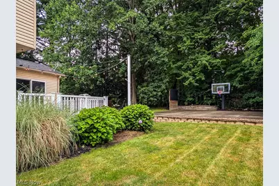 11314 Radburne Avenue NW, Uniontown, OH 44685 - Photo 35