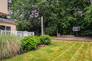 11314 Radburne Ave NW, Uniontown, OH 44685 - Photo 35