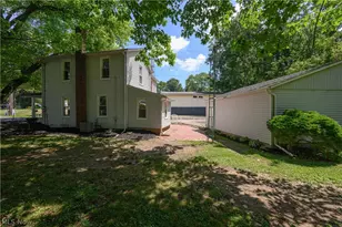 1718 Ferndale Rd NW, Canton, OH 44709 - Photo 23
