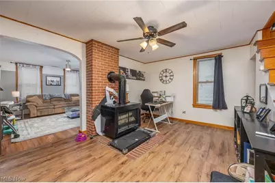 813 Warren Street, Marietta, OH 45750 - Photo 5