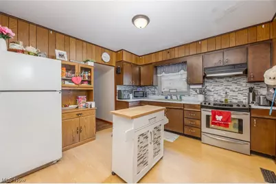 813 Warren Street, Marietta, OH 45750 - Photo 9