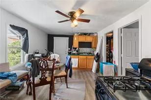 912 Starkweather Ave, Loveland, OH 44113 - Photo 23