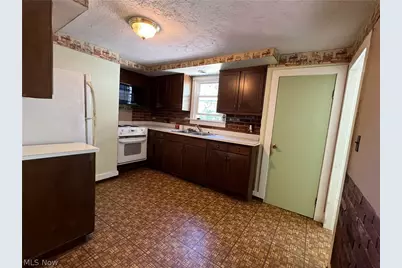 1016 Mechanicsville Road, Geneva, OH 44041 - Photo 3