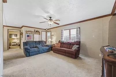 1023 Overlook Drive SW, Canton, OH 44706 - Photo 9