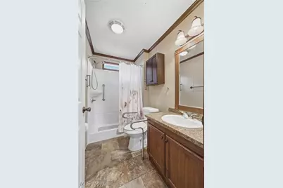 1023 Overlook Drive SW, Canton, OH 44706 - Photo 27