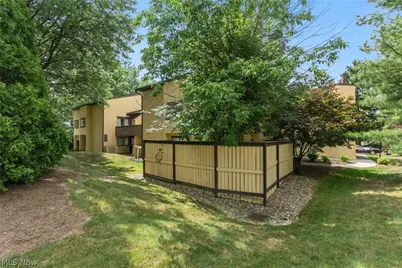 1028 Hampton Ridge Drive, Akron, OH 44313 - Photo 25