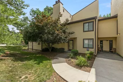 1028 Hampton Ridge Drive, Akron, OH 44313 - Photo 1