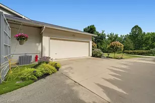 2596 Dodd Rd, Willoughby Hills, OH 44094 - Photo 43