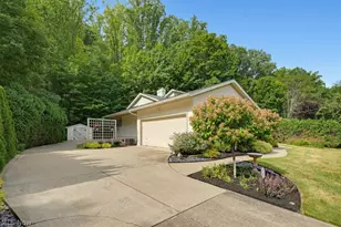 2596 Dodd Rd, Willoughby Hills, OH 44094 - Photo 45