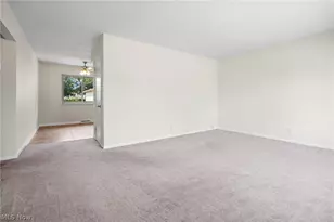 5928 Sweet Birch Dr, Huber Heights, OH 44146 - Photo 9