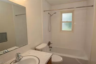 3090-3092 Brumbaugh Street NW, North Canton, OH 44720 - Photo 15