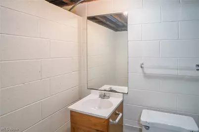 3090-3092 Brumbaugh Street NW, North Canton, OH 44720 - Photo 17