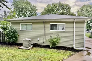 1276 E 359th St, Eastlake, OH 44095 - Photo 3