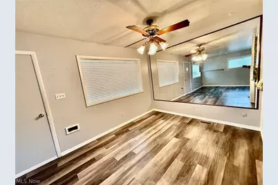 1276 E 359th Street, Eastlake, OH 44095 - Photo 5