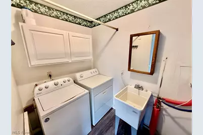 1276 E 359th Street, Eastlake, OH 44095 - Photo 13