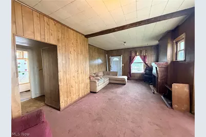 830 Larzelere Avenue, Zanesville, OH 43701 - Photo 9