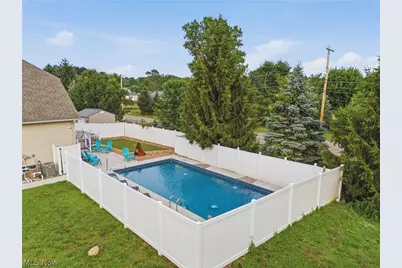 5852 Sky Ridge Avenue NE, Louisville, OH 44641 - Photo 43