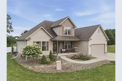 5852 Sky Ridge Avenue NE, Louisville, OH 44641 - Photo 3