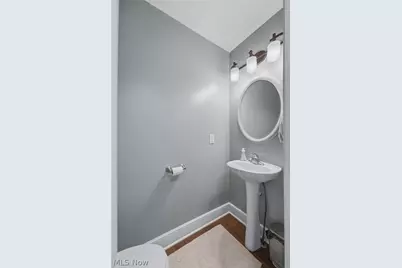 5852 Sky Ridge Avenue NE, Louisville, OH 44641 - Photo 21