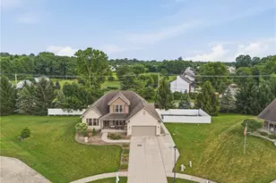 5852 Sky Rdg Ave NE, Louisville, OH 44641 - Photo 5