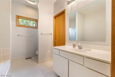 4524 Leawood Drive NE, Canton, OH 44714 - Photo 25