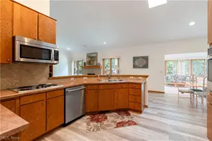 4524 Leawood Dr NE, Canton, OH 44714 - Photo 17