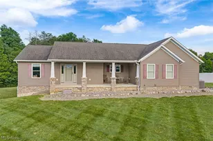 3788 Deerfield Ave NW, North Lawrence, OH 44666 - Photo 5