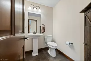3788 Deerfield Ave NW, North Lawrence, OH 44666 - Photo 29