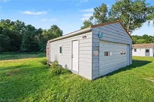 17366 Wick Ave, Lake Milton, OH 44429 - Photo 31