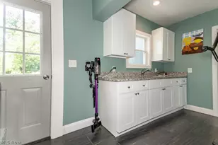 1342 Sebring Ave, Madison, OH 44057 - Photo 15