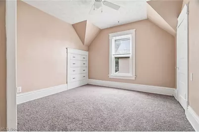 330 W Market Street, Alliance, OH 44601 - Photo 15