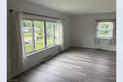 4006 Center Road, Ashtabula, OH 44004 - Photo 9